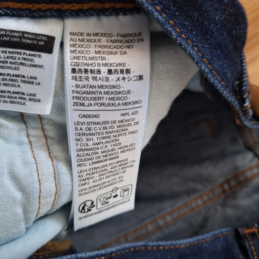 Levi's 501 Original Fit Straight Leg Button Fly Jeans Indigo Blue 36x30
